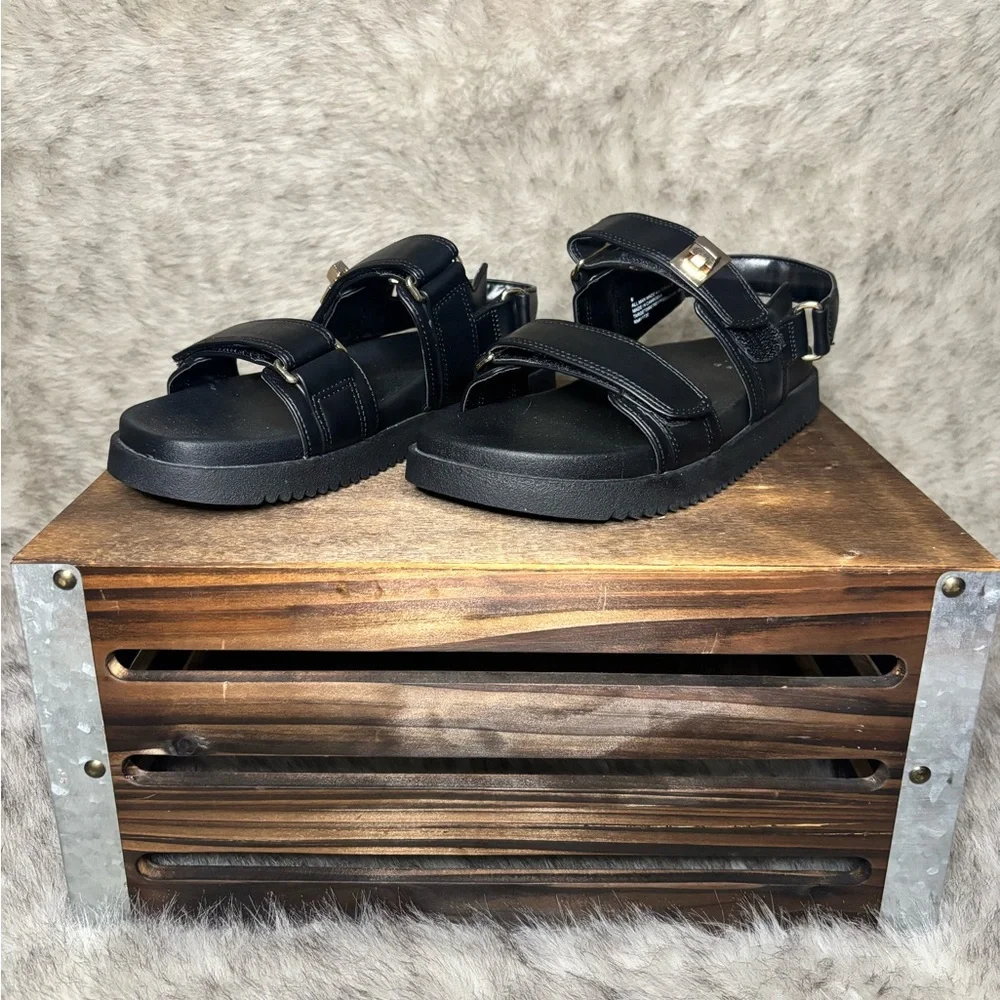 a new day Black Sandals - Picture 2 of 4